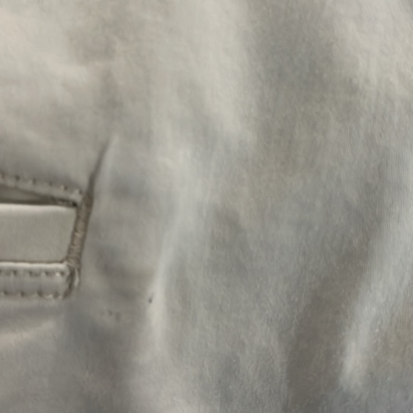 Tommy Bahama men’s 35 flat front shorts - Picture 4 of 5